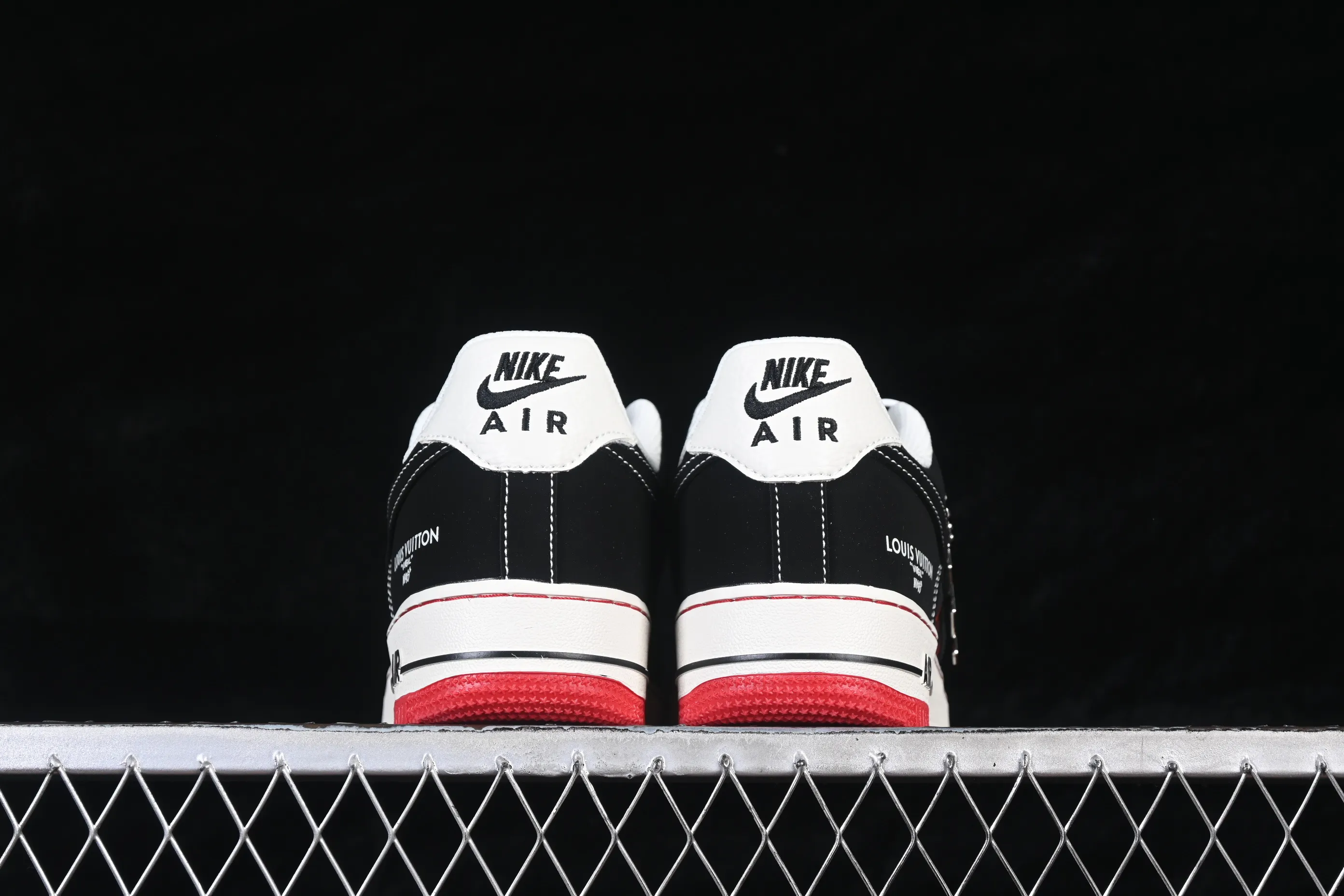 All Categories Nk Air Force 1 Air Force Series Nk Air Force 1 Low Air Force Low Nike Air Force 1'07 Low LV Joint Dark Night Neon Air Force One Low Casual Sneakers FN4932-002